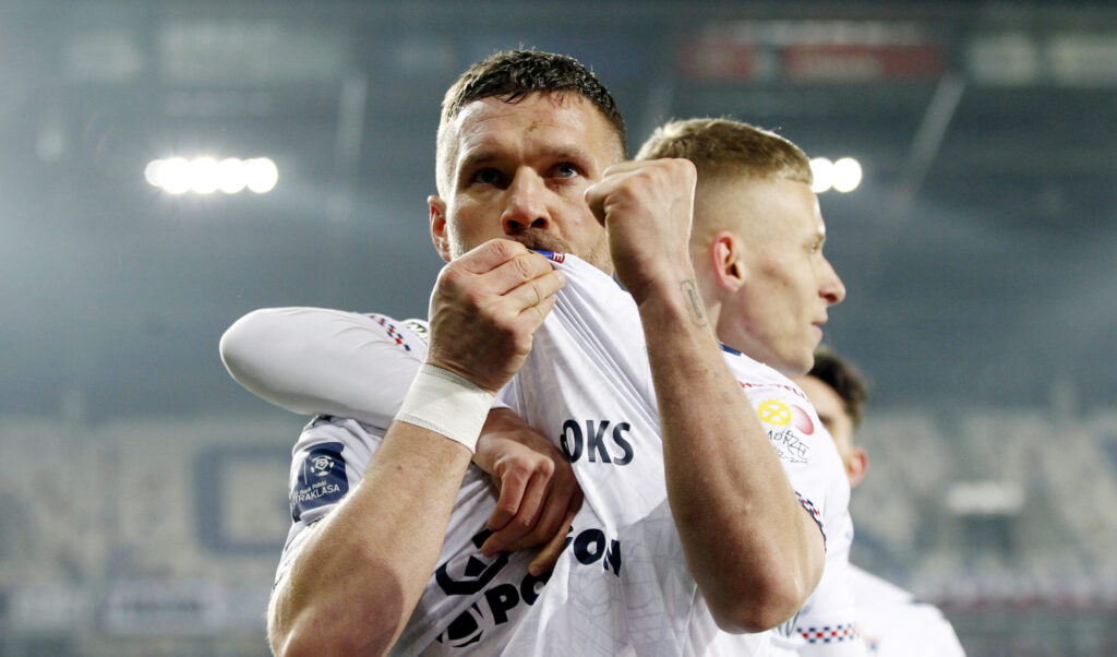 Lukas Podolski przedłużył kontrakt 